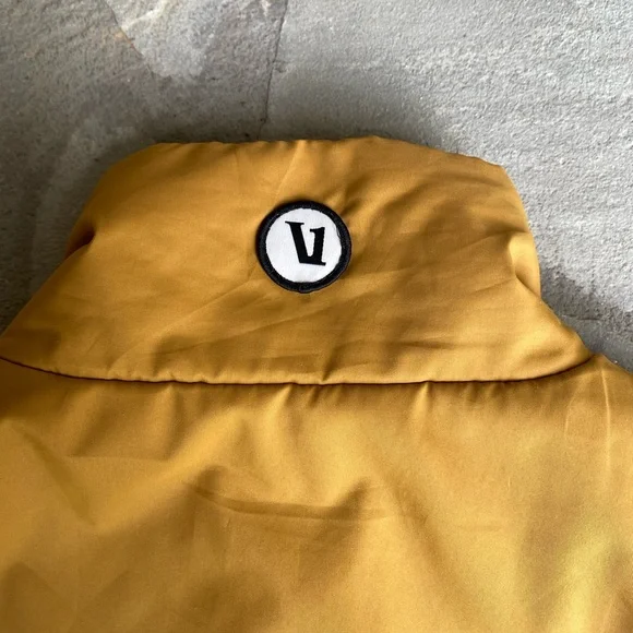 vuori Truckee Insulated Vest 2.0 - Picture 3 of 10